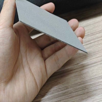 0.15mm-2mm Filtro de níquel puro Gradiente asimétrico de gas material de difusión de la capa